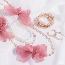 Load image into Gallery viewer, 1224 Glimpses of Malibu - Complete Trend Blend Paparazzi Accessories