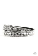 Load image into Gallery viewer, Shimmer and Sass - Black Paparazzi Accessories