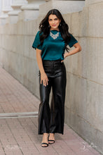 Load image into Gallery viewer, 2021 The Danielle Paparazzi Accessories