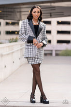 Load image into Gallery viewer, 0422 Fiercely 5th Avenue - Complete Trend Blend Paparazzi Accessories