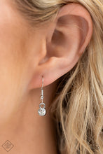 Load image into Gallery viewer, Meadow Muse - Purple Paparazzi Accessories