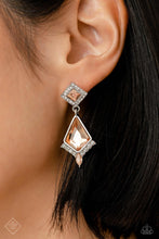 Load image into Gallery viewer, 0523 Fiercely 5th Avenue - Complete Trend Blend Paparazzi Accessories
