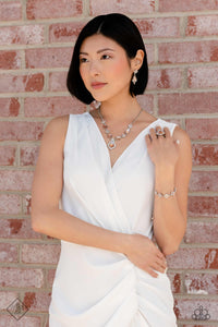 0523 Fiercely 5th Avenue - Complete Trend Blend Paparazzi Accessories