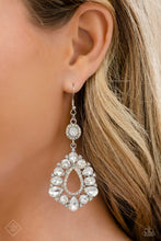 Load image into Gallery viewer, 0723 Fiercely 5th Avenue - Complete Trend Blend Paparazzi Accessories
