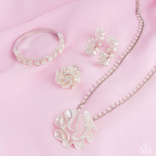 Load image into Gallery viewer, 1123 Fiercely 5th Avenue - Complete Trend Blend Paparazzi Accessories
