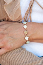 Load image into Gallery viewer, 0923 Simply Santa Fe - Complete Trend Blend Paparazzi Accessories

