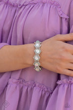 Load image into Gallery viewer, 0723 Glimpses of Malibu - Complete Trend Blend Paparazzi Accessories
