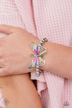Load image into Gallery viewer, 0823 Glimpses of Malibu - Complete Trend Blend Paparazzi Accessories
