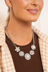 0124 Fiercely 5th Avenue - Complete Trend Blend Paparazzi Accessories