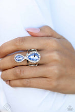 Load image into Gallery viewer, 0224 Fiercely 5th Avenue - Complete Trend Blend Paparazzi Accessories
