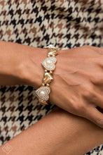 Load image into Gallery viewer, 0324 Fiercely 5th Avenue - Complete Trend Blend Paparazzi Accessories
