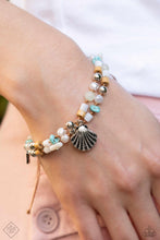Load image into Gallery viewer, 0324 Simply Santa Fe - Complete Trend Blend Paparazzi Accessories
