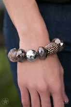 Load image into Gallery viewer, All Cozied Up Paparazzi Accessories
