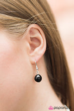 Load image into Gallery viewer, Paparazzi Accessories - Parkview Picnic - Black
