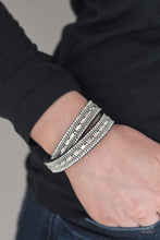 Load image into Gallery viewer, Shimmer and Sass - Black Paparazzi Accessories
