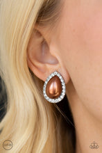 Load image into Gallery viewer, Old Hollywood Opulence - Brown Paparazzi Accessories
