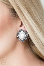 Load image into Gallery viewer, Dine and Dapper - White Paparazzi Accessories
