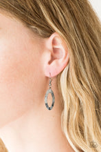 Load image into Gallery viewer, Street Beat - Black Paparazzi Accessories
