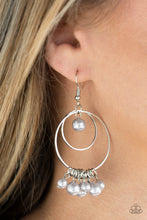 Load image into Gallery viewer, New York Attraction - Silver Paparazzi Accessories
