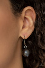 Load image into Gallery viewer, Get Off My Runway - Black Paparazzi Accessories
