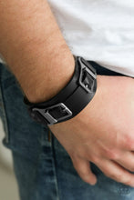 Load image into Gallery viewer, Scout It Out - Black Paparazzi Accessories
