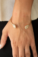Load image into Gallery viewer, Instant Illumination - Gold Paparazzi Accessories
