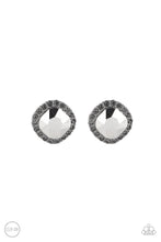 Load image into Gallery viewer, Diamond Duchess - Black Paparazzi Accessories
