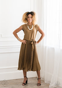 1020 Fiercely 5th Avenue - Complete Trend Blend Paparazzi Accessories