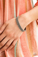 Load image into Gallery viewer, 0420 Simply Santa Fe - Complete Trend Blend Paparazzi Accessories
