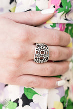 Load image into Gallery viewer, 0820 Glimpses of Malibu - Complete Trend Blend Paparazzi Accessories
