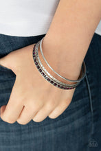 Load image into Gallery viewer, Fearless Shimmer - Purple Paparazzi Accessories
