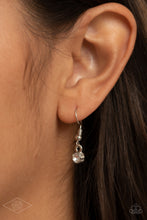 Load image into Gallery viewer, Paparazzi Accessories - Gemstone Grandeur - Multi
