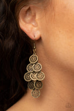 Load image into Gallery viewer, Blushing Blooms - Brass Paparazzi Accessories
