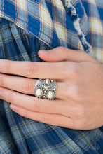 Load image into Gallery viewer, 0121 Simply Santa Fe - Complete Trend Blend Paparazzi Accessories
