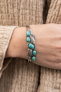 0721 Simply Santa Fe - Complete Trend Blend Paparazzi Accessories