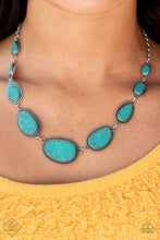Load image into Gallery viewer, 0821 Simply Santa Fe - Complete Trend Blend Paparazzi Accessories
