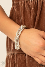 Load image into Gallery viewer, 0321 Fiercely 5th Avenue - Complete Trend Blend Paparazzi Accessories
