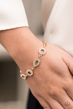 Load image into Gallery viewer, 0421 Fiercely 5th Avenue - Complete Trend Blend Paparazzi Accessories
