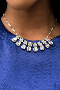 0521 Fiercely 5th Avenue - Complete Trend Blend Paparazzi Accessories