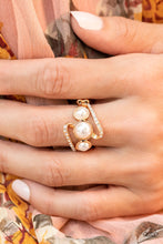 Load image into Gallery viewer, 0821 Fiercely 5th Avenue - Complete Trend Blend Paparazzi Accessories

