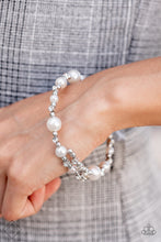 Load image into Gallery viewer, 1021 Fiercely 5th Avenue - Complete Trend Blend Paparazzi Accessories
