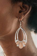 Load image into Gallery viewer, 0221 Glimpses of Malibu - Complete Trend Blend Paparazzi Accessories

