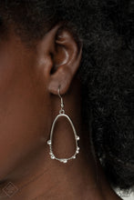 Load image into Gallery viewer, 0321 Glimpses of Malibu - Complete Trend Blend Paparazzi Accessories
