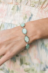 0521 Glimpses of Malibu - Complete Trend Blend Paparazzi Accessories