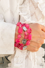 Load image into Gallery viewer, 0821 Glimpses of Malibu - Complete Trend Blend Paparazzi Accessories
