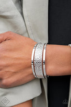 Load image into Gallery viewer, 0221 Magnificent Musings - Complete Trend Blend Paparazzi Accessories
