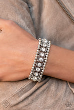 Load image into Gallery viewer, 1221 Magnificent Musings - Complete Trend Blend Paparazzi Accessories
