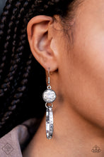 Load image into Gallery viewer, 1221 Magnificent Musings - Complete Trend Blend Paparazzi Accessories
