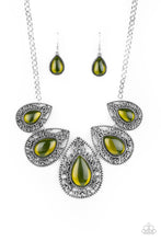 Load image into Gallery viewer, Paparazzi Accessories - Opal Auras - Green
