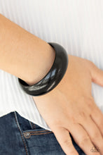 Load image into Gallery viewer, Paparazzi Accessories - Whimsically Woodsy - Black
